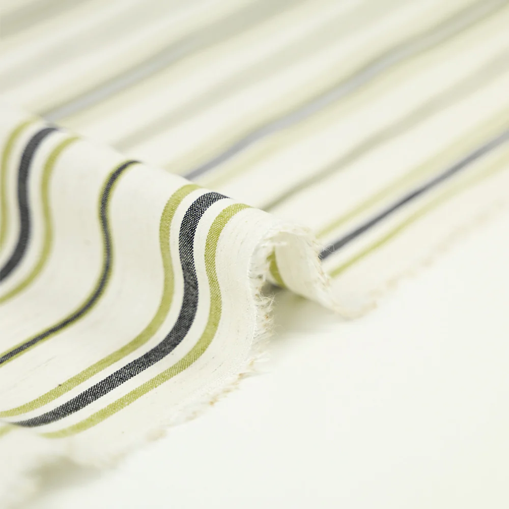Coton élasthanne tissé teint rayure verte et bleue fond beige chiné - Image 6