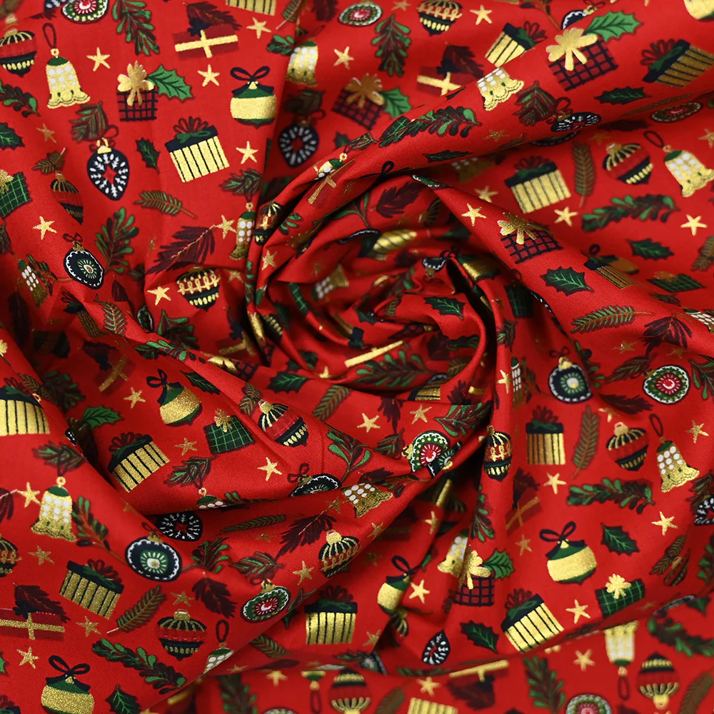 Coton imprimé et doré accessoires fond rouge - Image 2