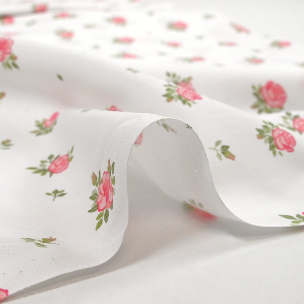 Coton imprimé les fleurs de Lou rose fond blanc - Image 6