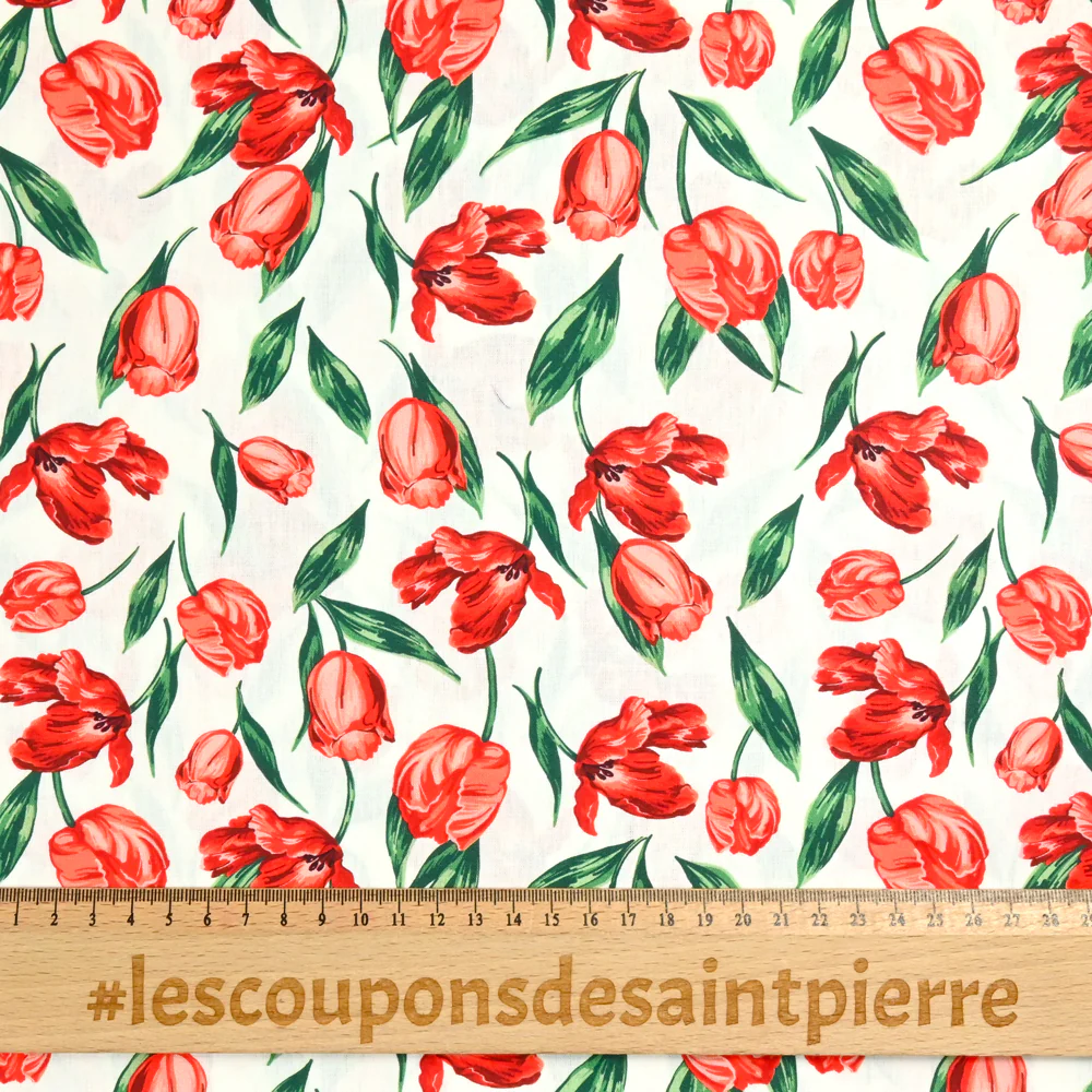Coton imprimé tulipe rouge fond blanc - Image 3