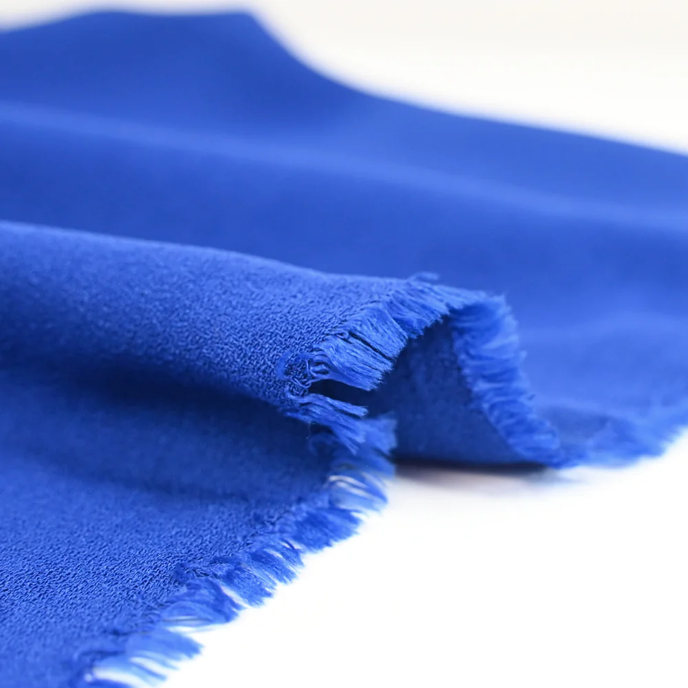 Crêpe de polyester bleu - Image 3