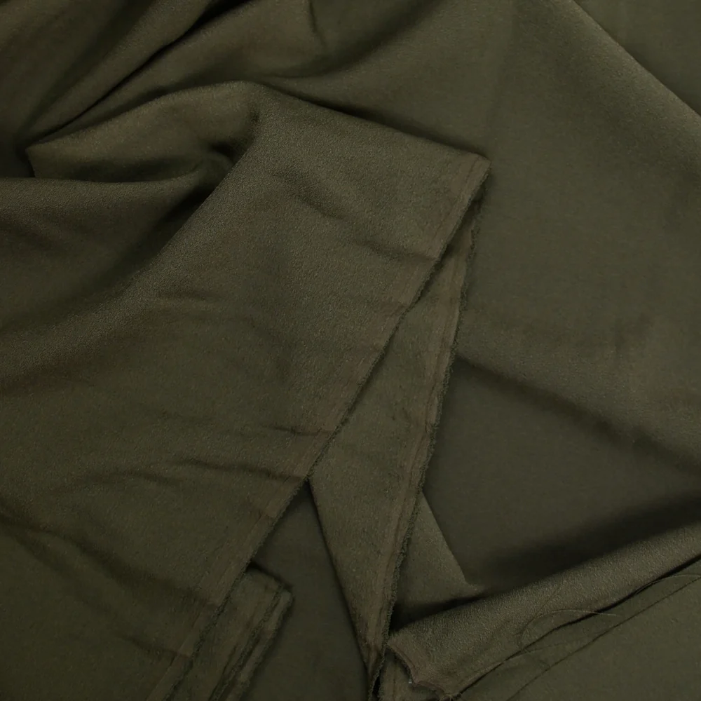 Crêpe polyester Manon vert olive - Image 3