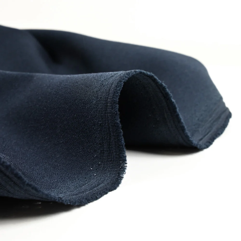 Crêpe polyviscose marine - Image 4