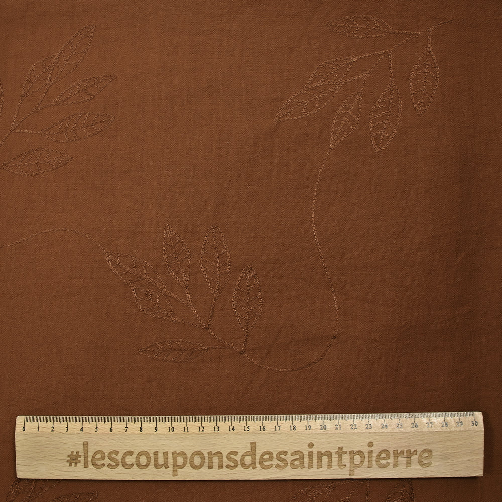 Crêpe viscose Lily brodé feuillage marron noisette - Image 3