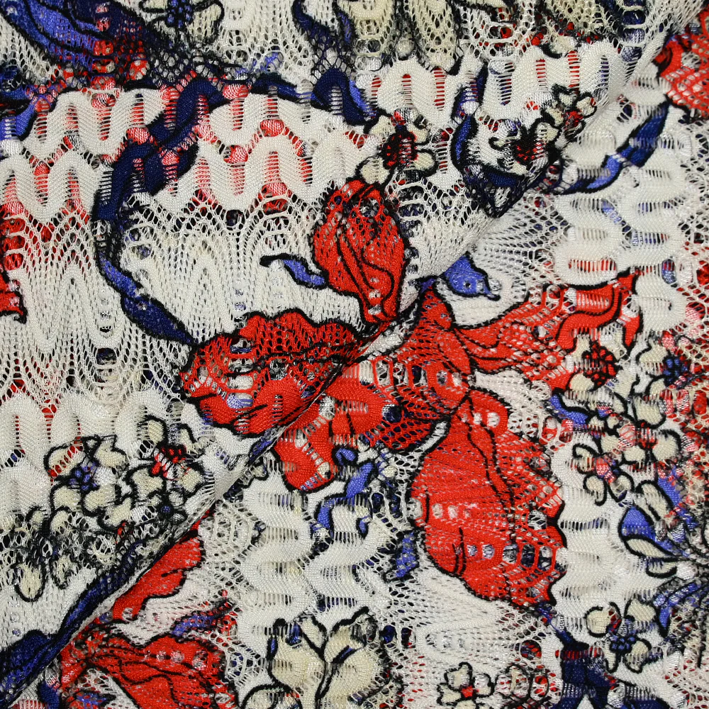 Dentelle imprimée polyester fleurs rouge fond blanc cassé - Image 3