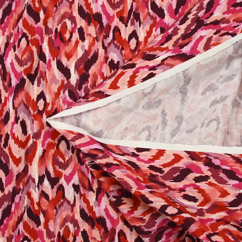 Jersey de viscose imprimé ikat fond rose clair - Image 5