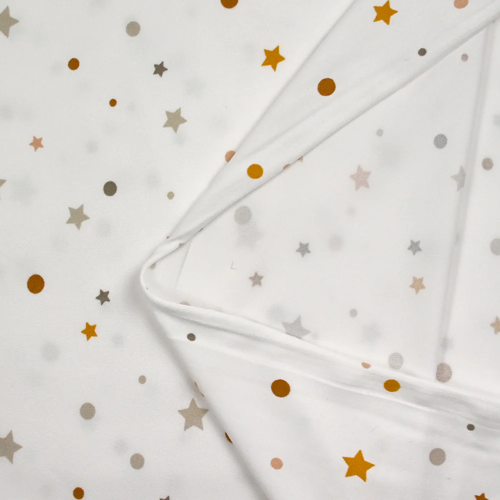 Jersey tout doux imprimé pois et étoiles fond blanc cassé - Image 5