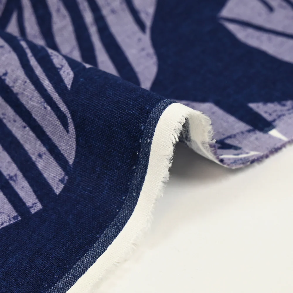 Lin viscose imprimé monstera et palmier fond marine - Image 5