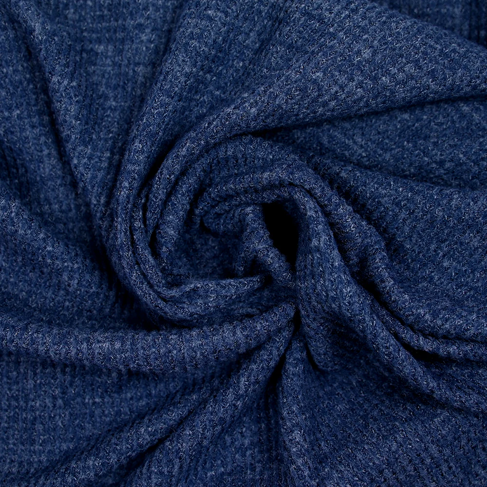 Maille texturée grattée Ori bleu marine - Image 2