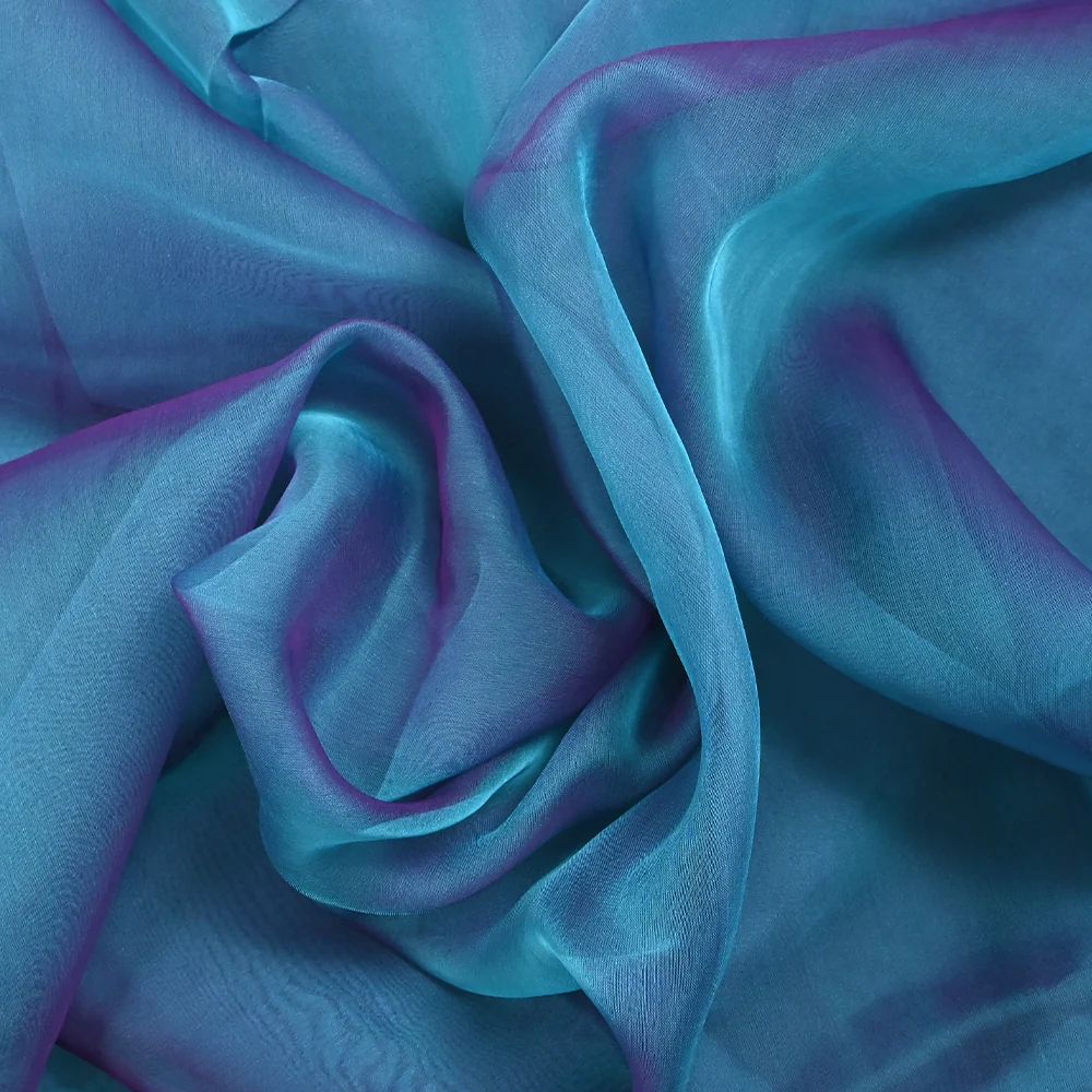 Mousseline 100% soie unie bleu changeant violet - Image 3