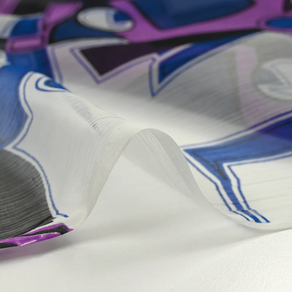 Mousseline crinkle 100% soie imprimée old school bleu roi et violet - Image 6