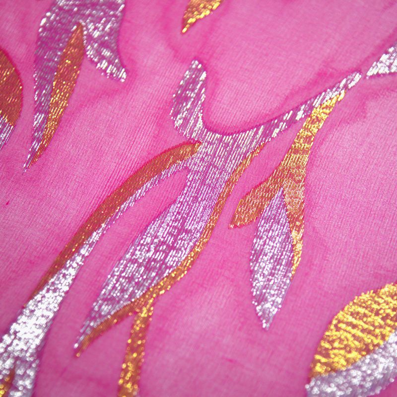 Mousseline de Soie dévorée Tlija or et argent fond fuchsia - Image 4