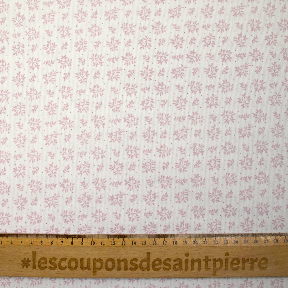 Piqué de coton imprimé brindille dans le vent vieux rose fond blanc - Image 3