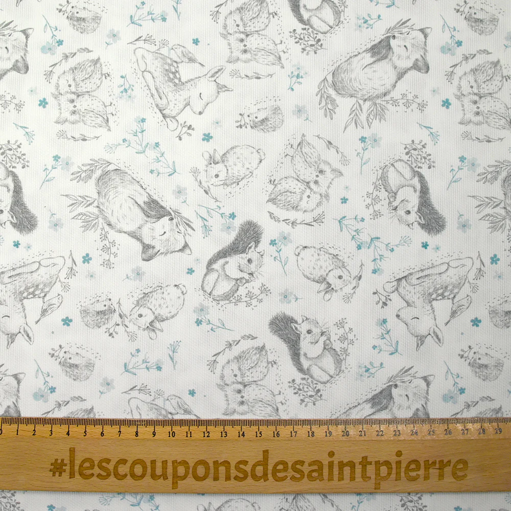 Piqué de coton imprimé les animaux de la forêt bleu fond blanc - Image 3