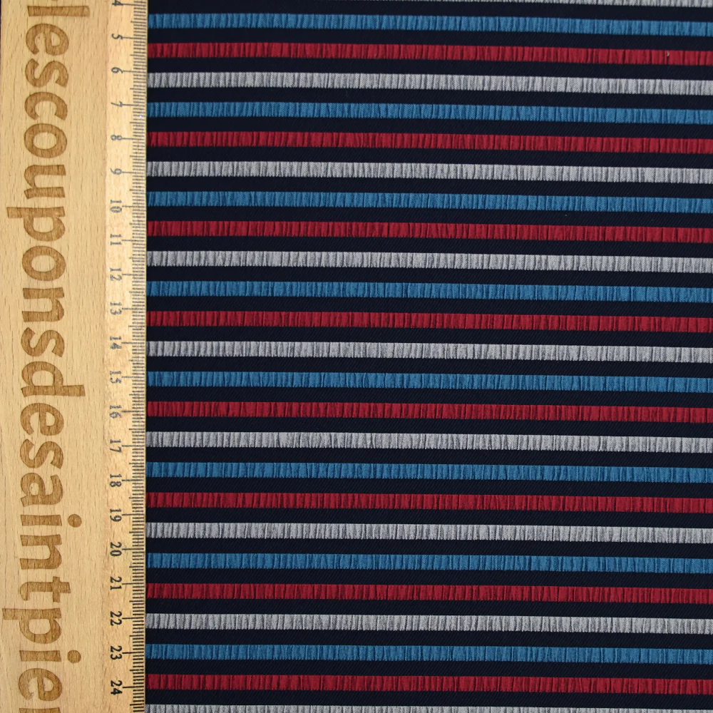 Polyester fantaisie rayures en relief marine et rouge - Image 4