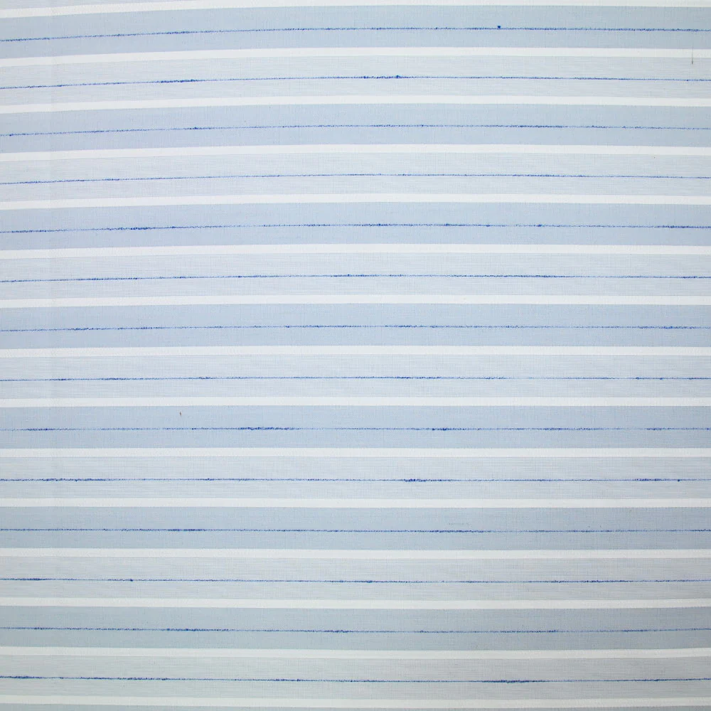 Popeline polycoton jacquard rayure blanche, gris-bleue et bleue marine doupionnée - Image 5