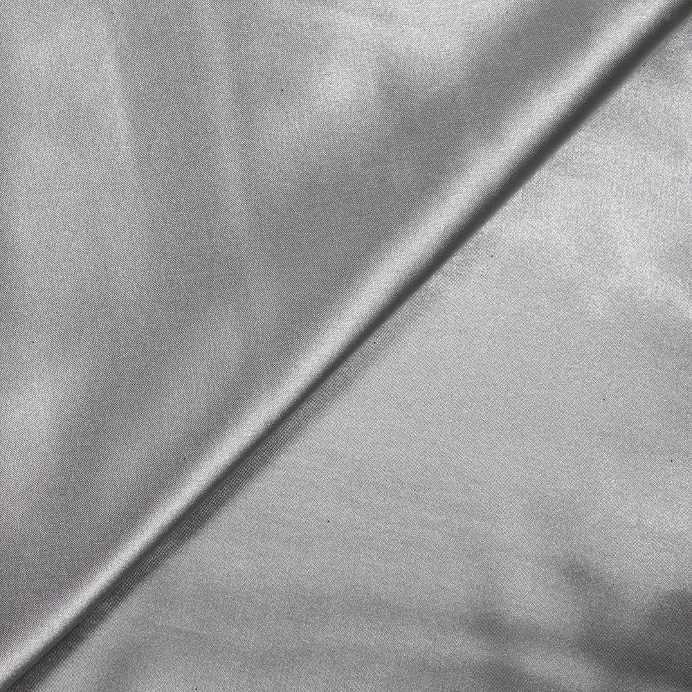 Satin duchesse polyester argent