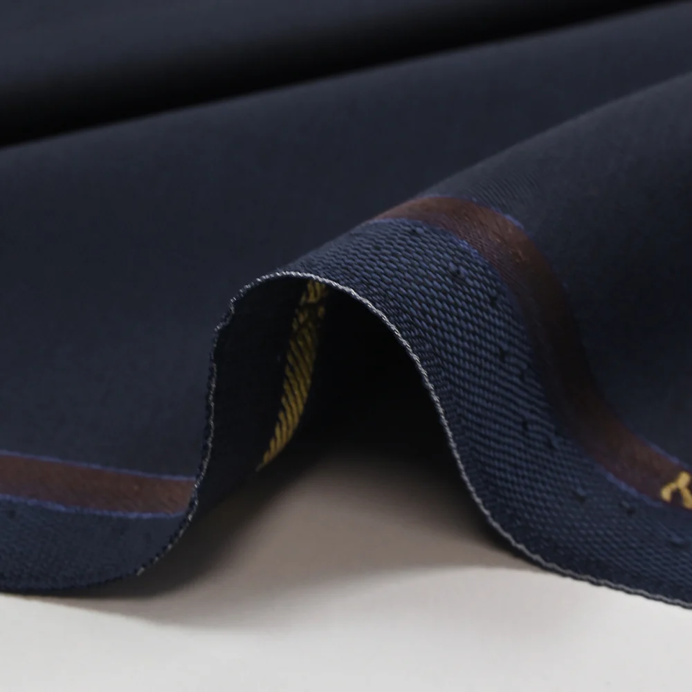 Tissu tailleur 100% laine Super 110's bleu sombre - Image 7