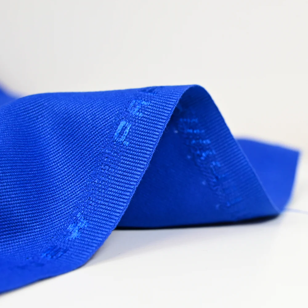 Tissu tailleur en polyviscose sergé bleu - Image 4