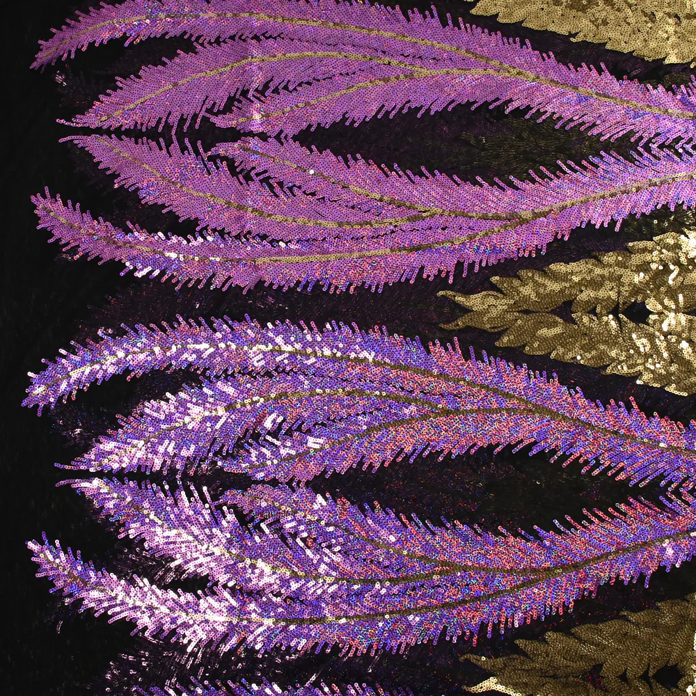 Tulle sequin plumes royales or et lilas - Image 4
