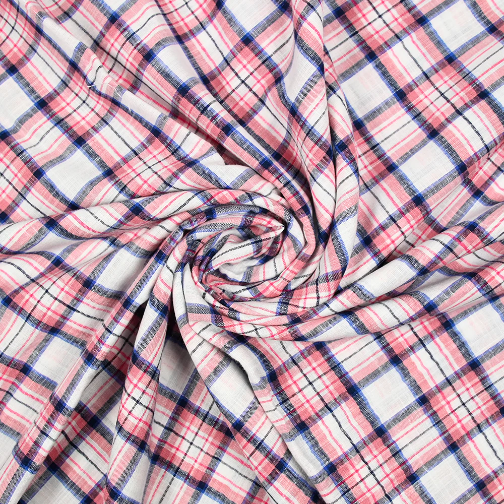 Viscose tissée teint carreaux rouge, noir et bleu fond blanc - Image 2