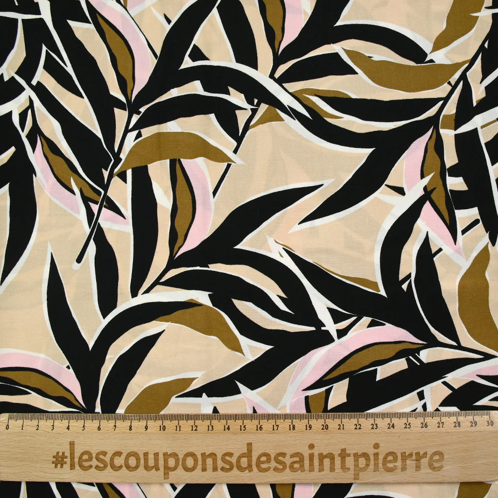 Viscose imprimée plante du désert marron et rose fond beige - Image 3