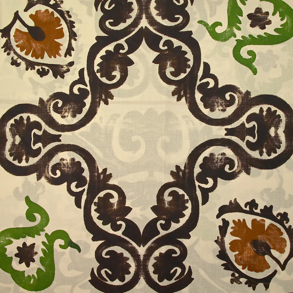 Voile de viscose imprimé moulures marron et vert fond écru - Image 6